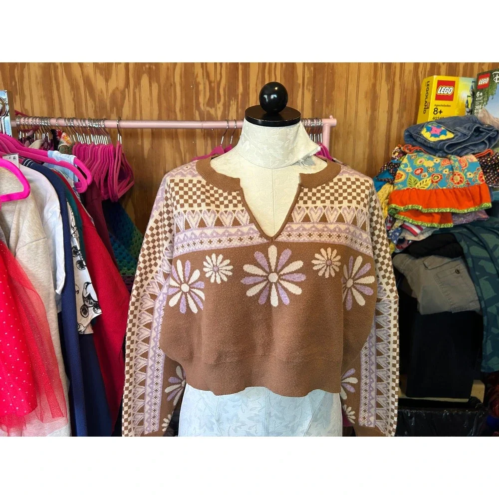 Altar'd State Brown Floral Checkerboard Cropped Sweater Boho Retro Sz M - Picture 2 of 8
